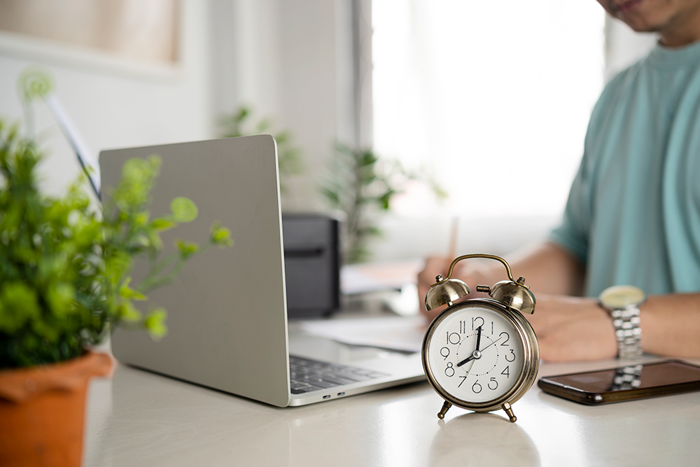 Du betrachtest gerade Zeitmanagement: 6 Grundlagen um deinen Zeitplan effektiv zu verbessern